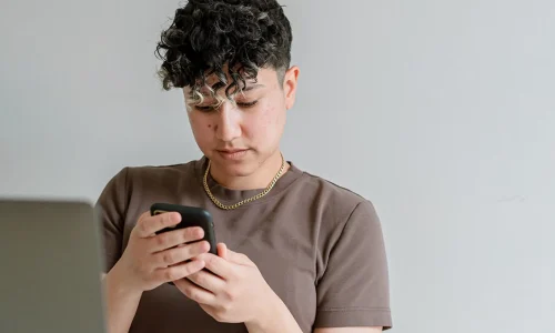 Rocio Sanchez, entrepreneur, marketing on their phone